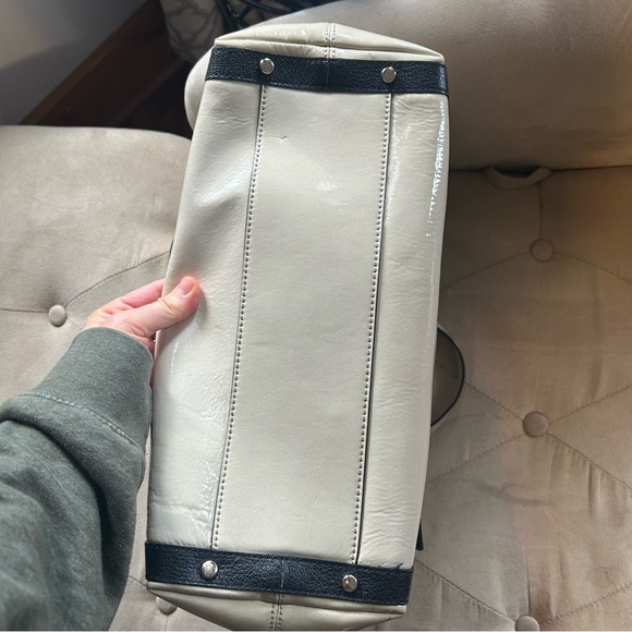 Kate Spade Cream Black Patent Leather Color block Satchel Tote Purse Handbag - Picture 6 of 15